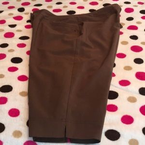 Brown bette & court golf shorts